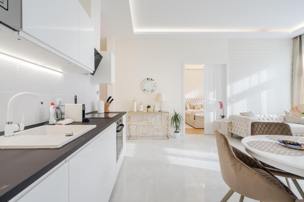BpR Étienne Charming Apartment Budapest Esterno foto